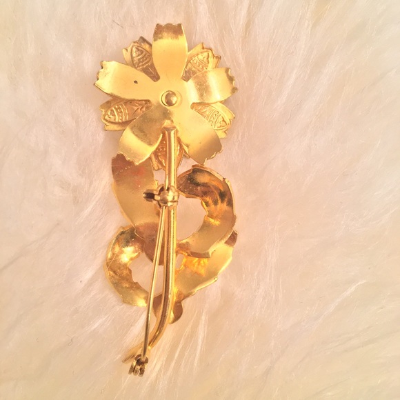 Vintage Damascene Floral Brooch - Picture 2 of 3